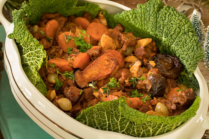 Boeuf bourguignon in ovenschaal